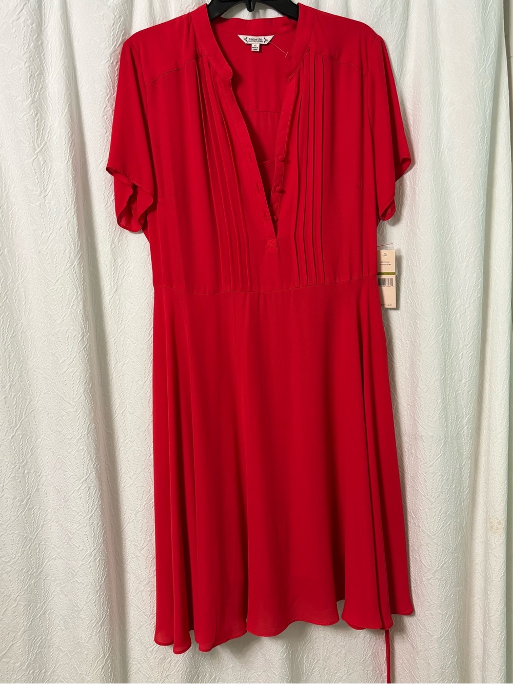 NWT Nanette Lepore Red Pleated V-Neck Midi Dress Size 14